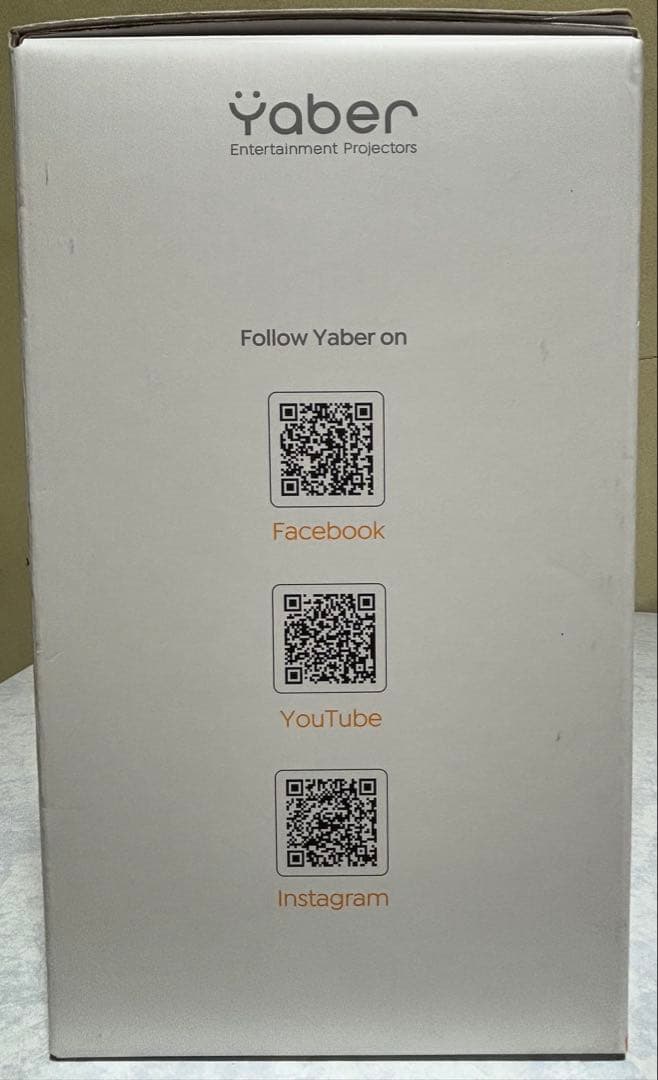 Yaber K2sスマートエンターテインメントシアタープロジェクター【中古品】