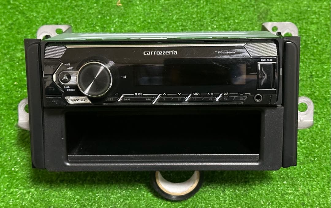 パイオニア MVH-5600 Bluetooth/USB対応 動作確認済み。