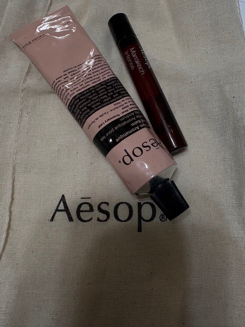 Aesop ハンドクリーム・香水　巾着ケース付き