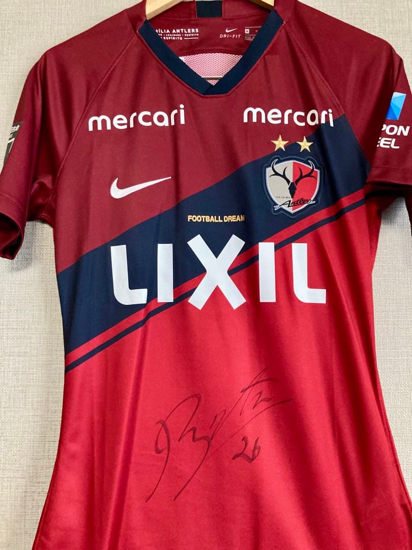 鹿島アントラーズ NIKE ユニフォーム 荒木遼太郎　両面直筆サイン入り