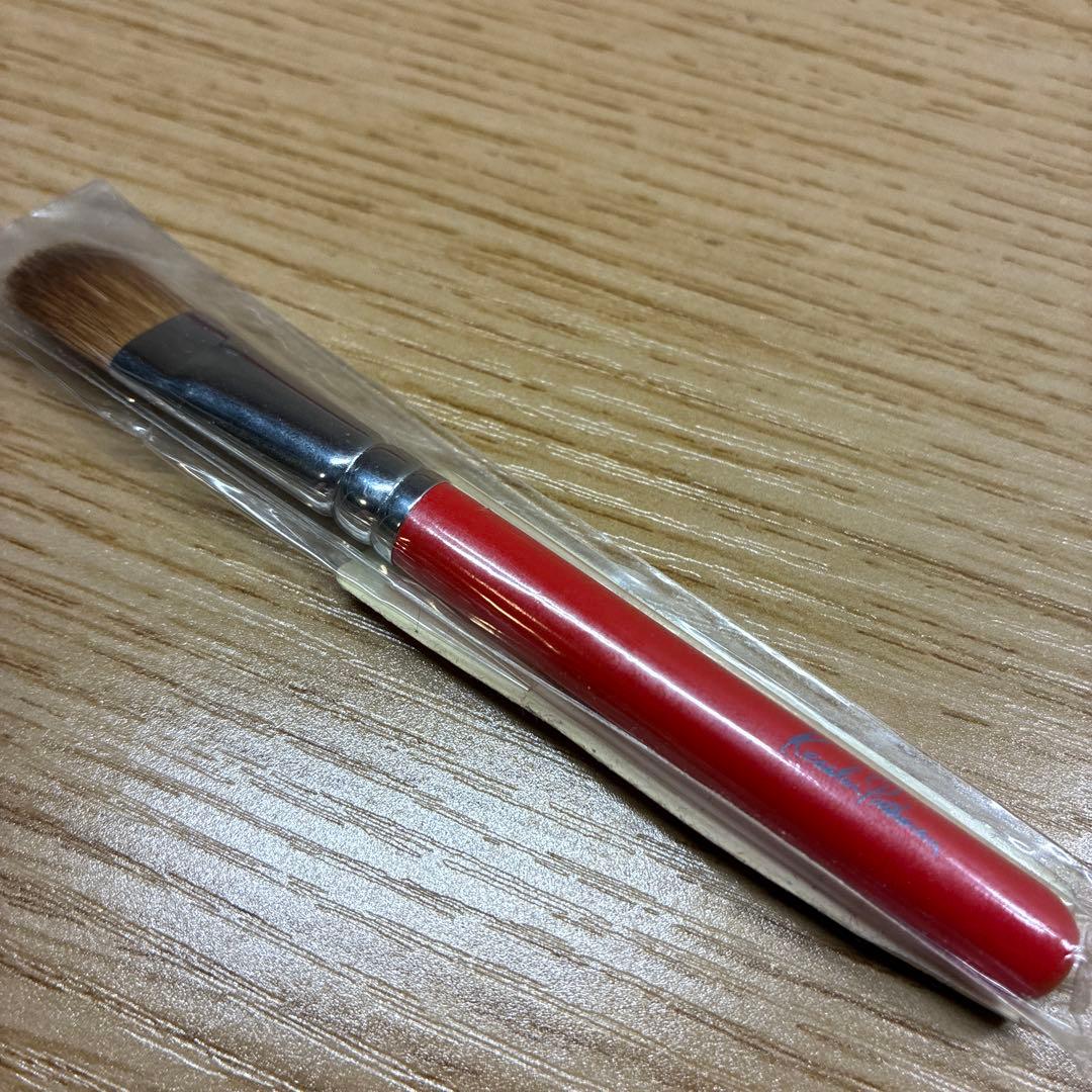 ケサランパサラン（KESALAN PATHARAN)メイク用ブラシ