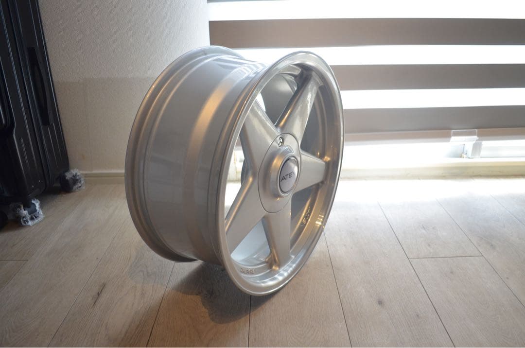 4*2様 ATEV Type A 17x7.5 +30 新品未使用