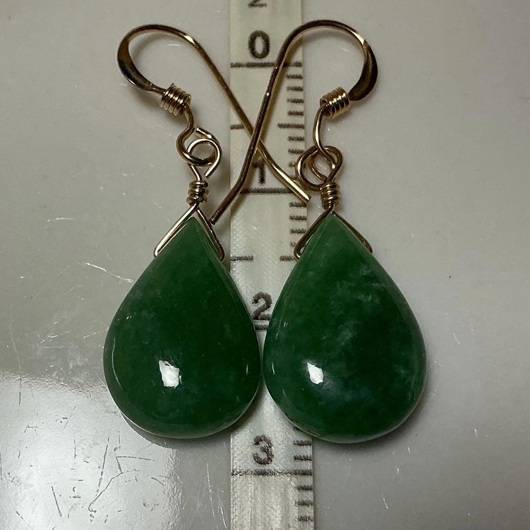 コン沢翡翠と金山谷翡翠　ティアドロップピアス　14kgf