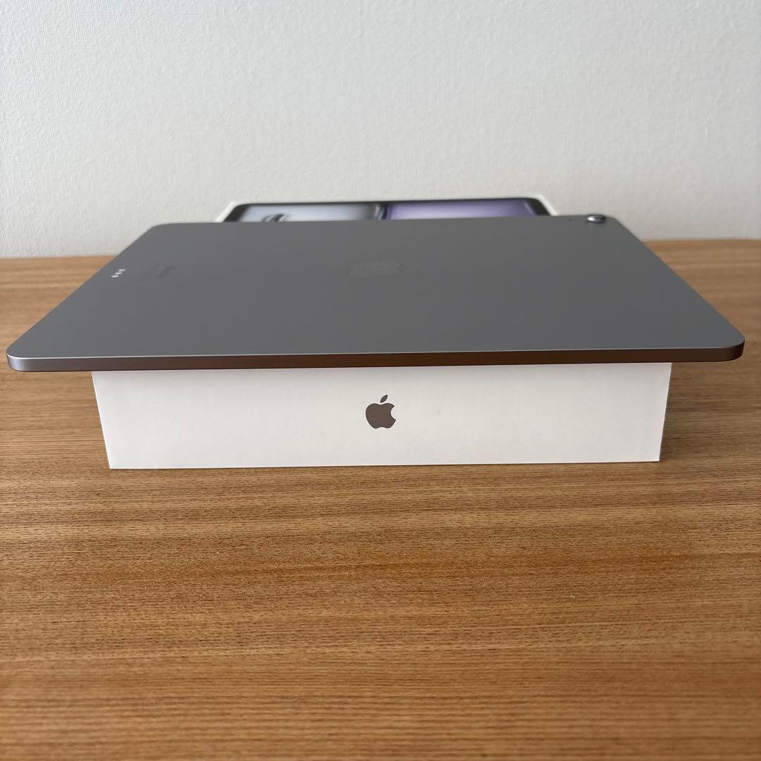 Apple iPad Air M2 128GBスペースグレー 本体 純正カバー付