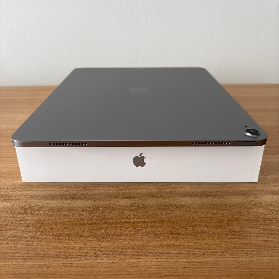 Apple iPad Air M2 128GBスペースグレー 本体 純正カバー付