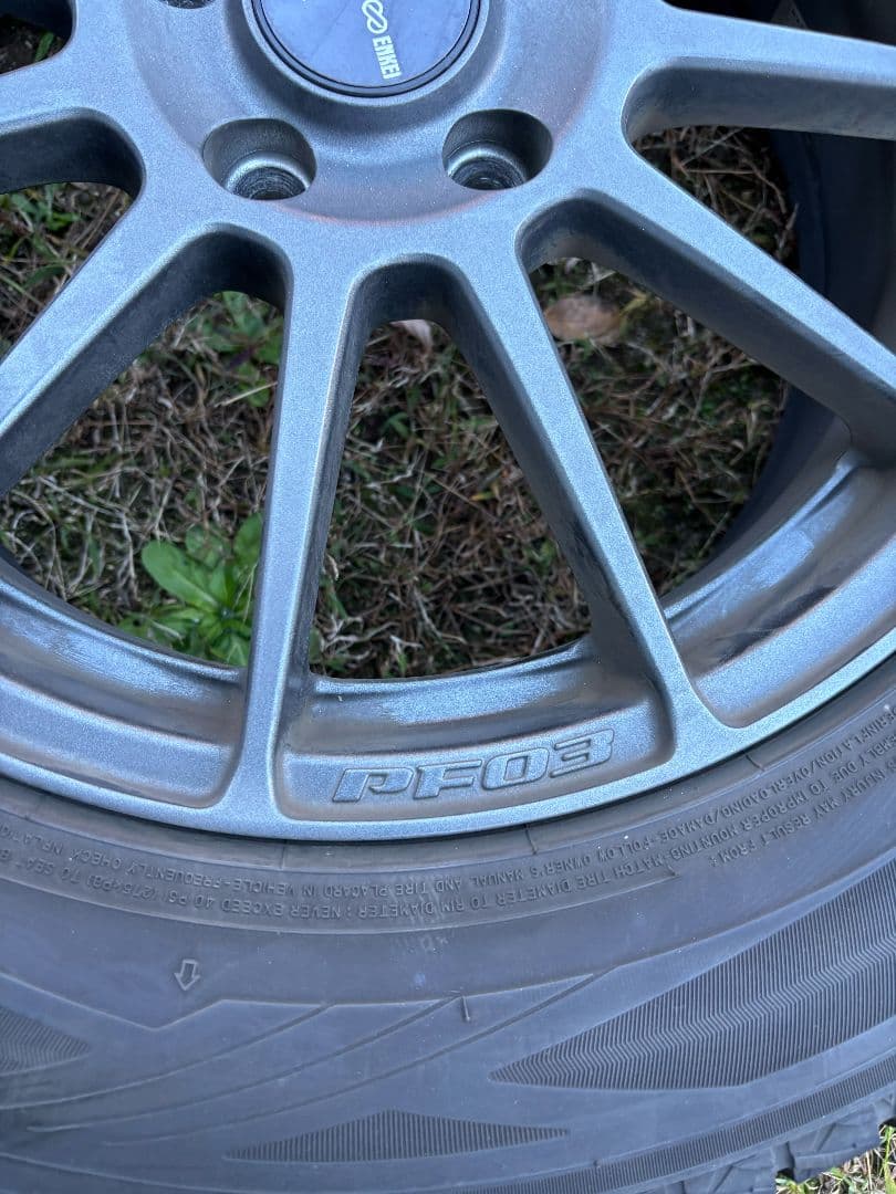 ENKEI PF03 17インチホイール(送料込み)