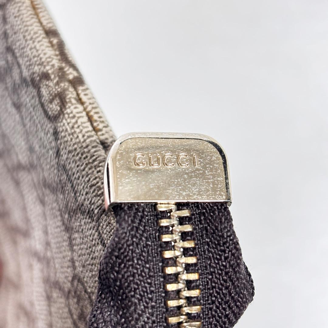 GUCCI GGパターン フラグメントケース シェリーライン