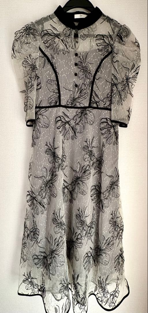 今田美桜さん着用【leja パーティドレス】