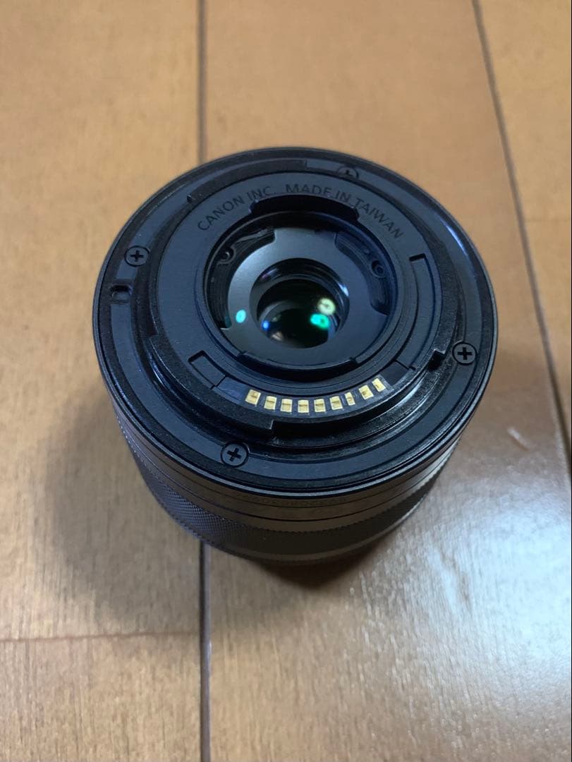Canon EOS M3 ダブルズーム　 ミラーレスカメラ レンズ2本付き