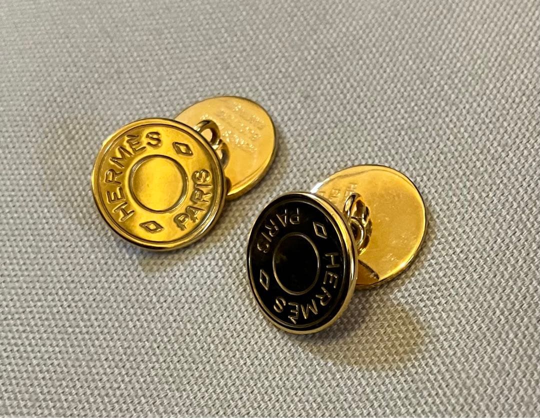 HERMES エルメス　カフス　カフリンクス　セリエ　ボタン　ゴールド