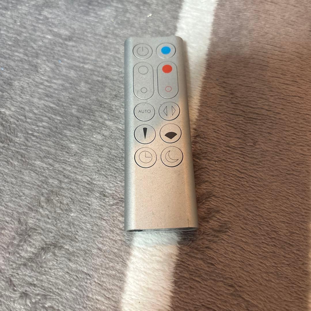 値下げ！ダイソン 空気清浄機能付きファンヒーター　HP03