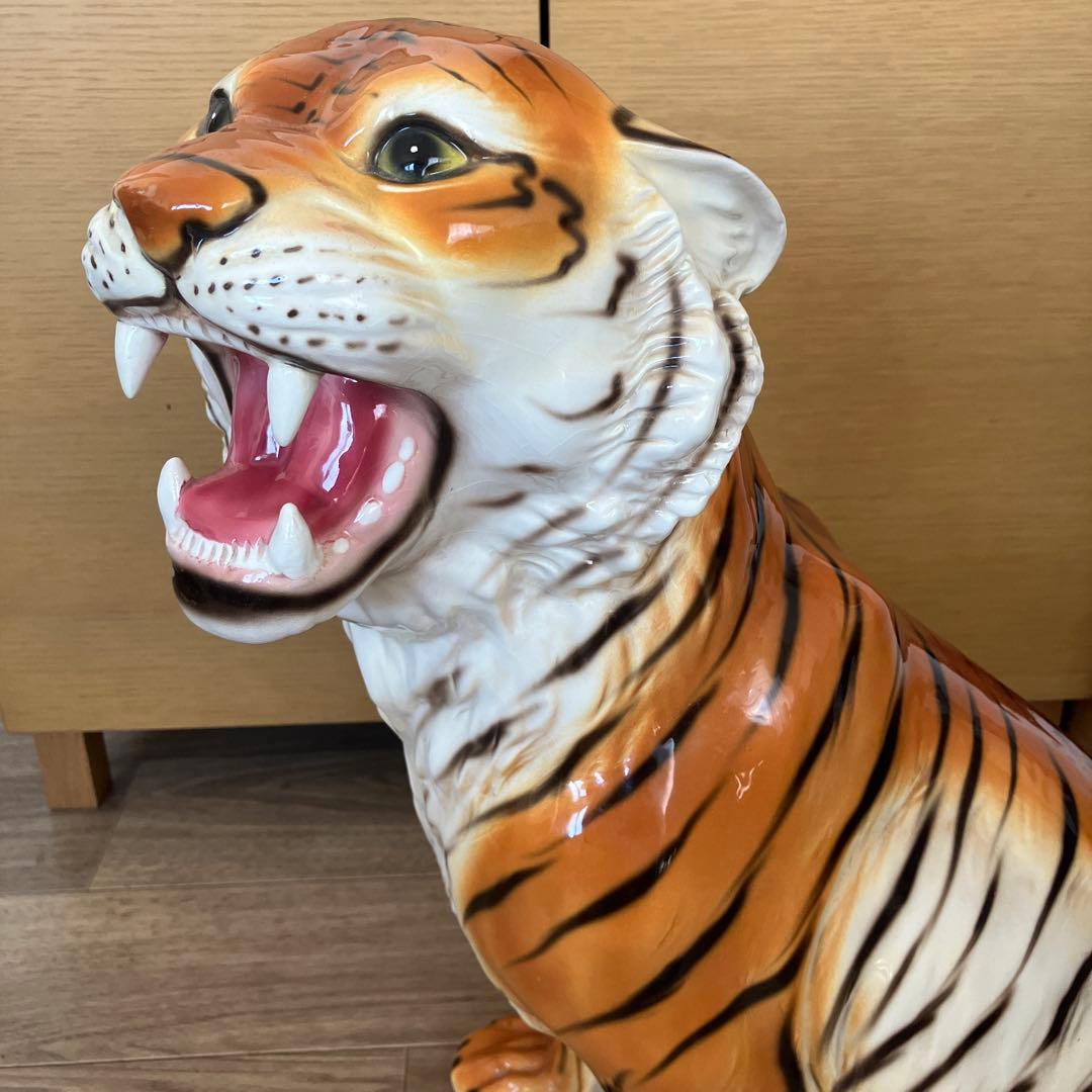 豹　イタリア製　陶器の置物