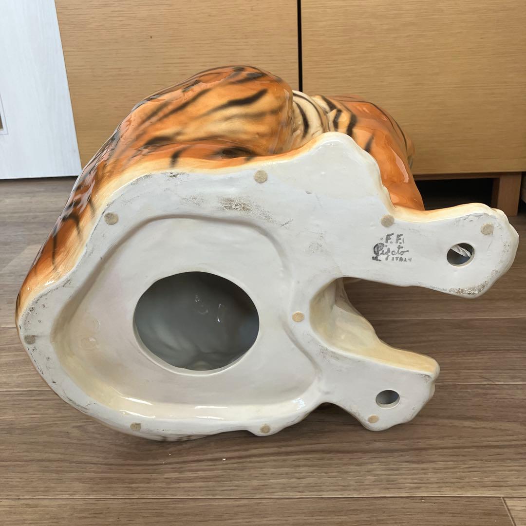 豹　イタリア製　陶器の置物