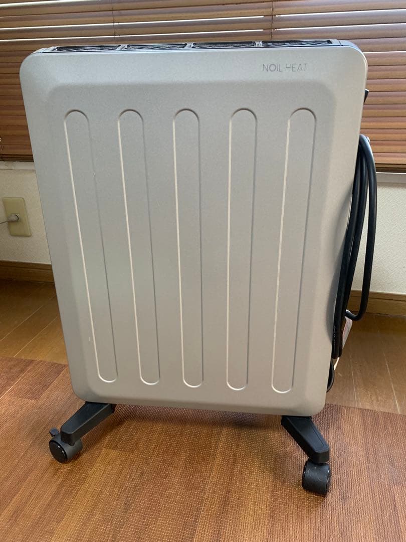 コロナノイルヒート DHS-1523 オイルレスヒーター 最大13畳 リモコン付