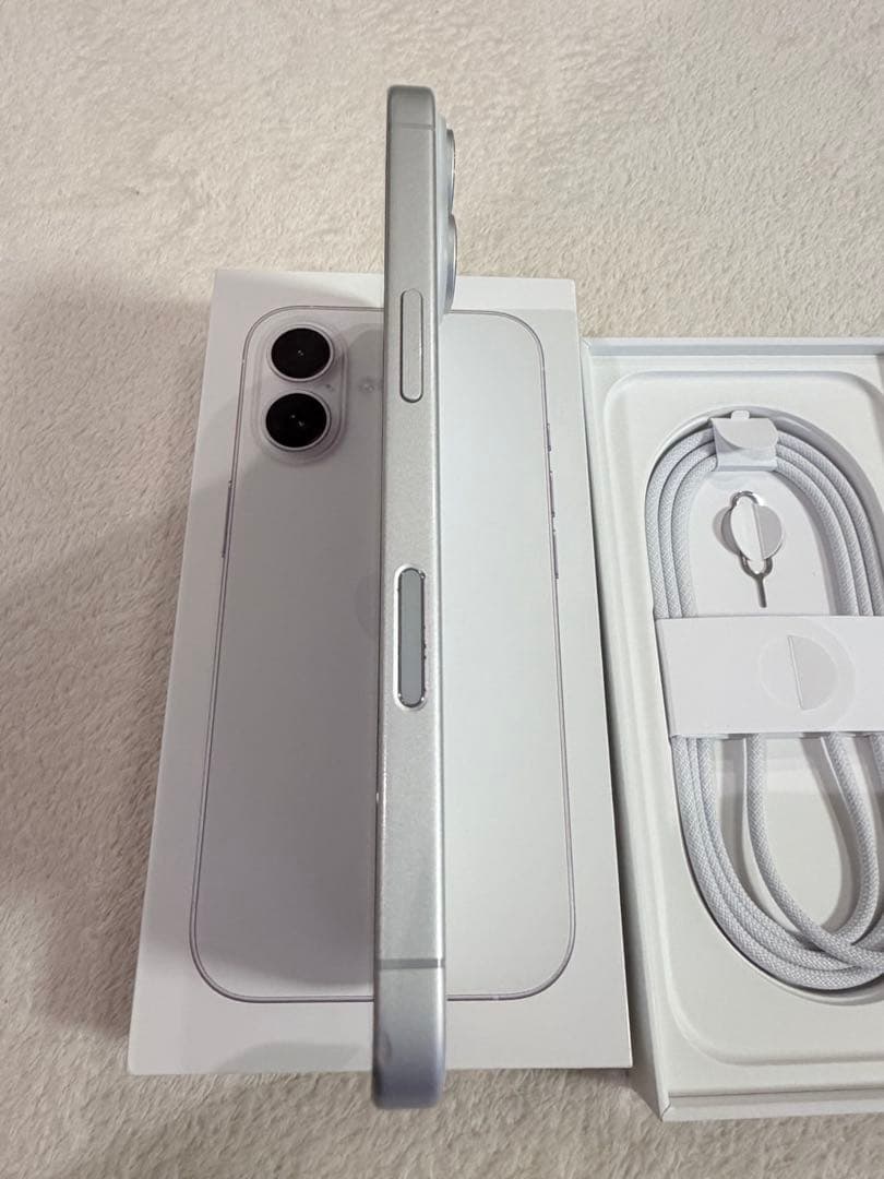 iPhone16 128GB ホワイトSIMフリー　ジャンク