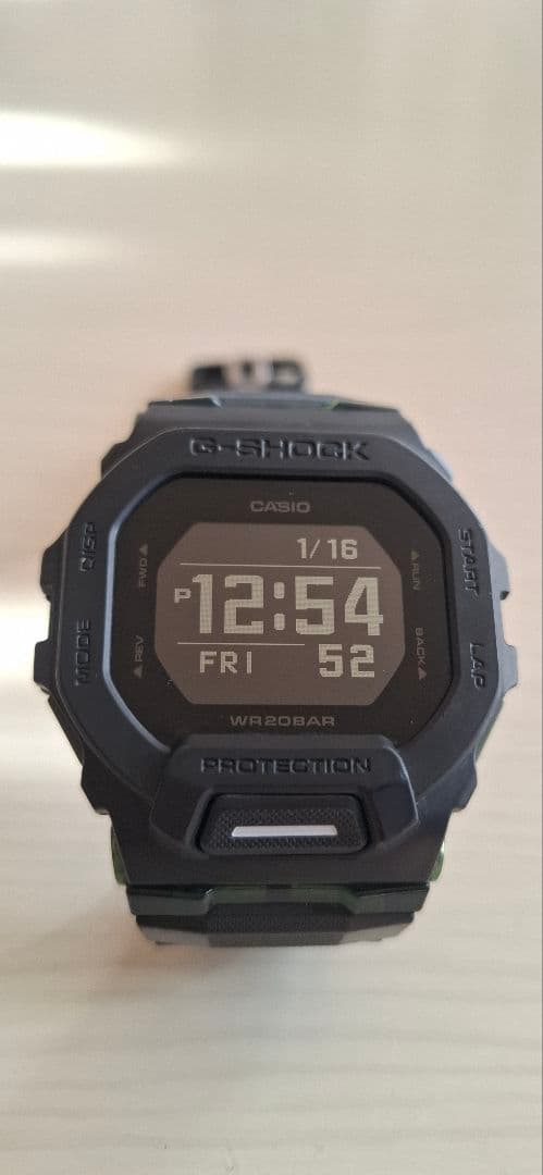 CASIO G-SHOCK　GDB-200スマートウォッチ
