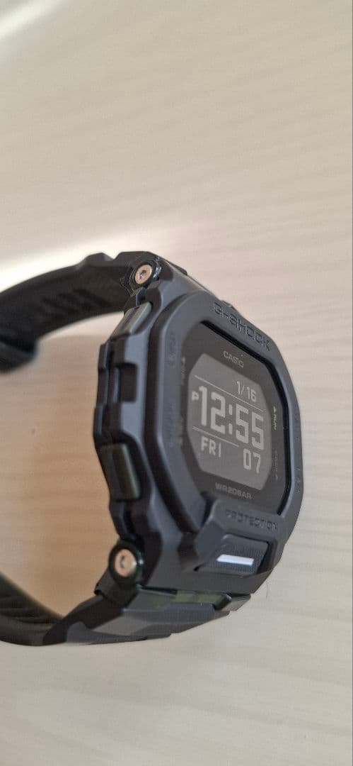 CASIO G-SHOCK　GDB-200スマートウォッチ