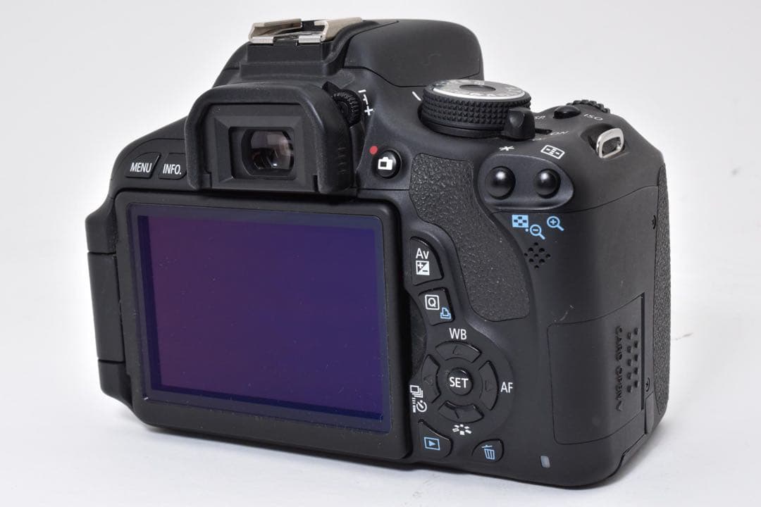 Canon EOS Kiss X5 本体 + バッテリー充電器