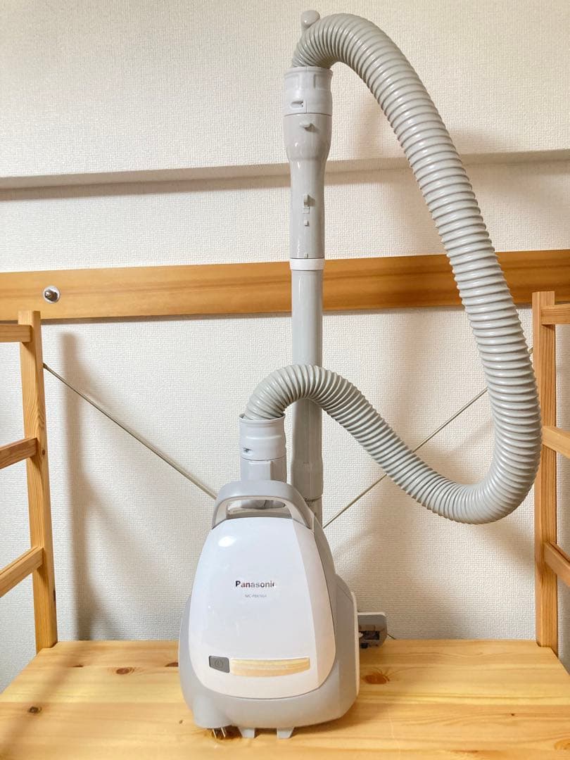 ☆良品 Panasonic 紙パック式掃除機 MC-PBKN6A キャニスター式