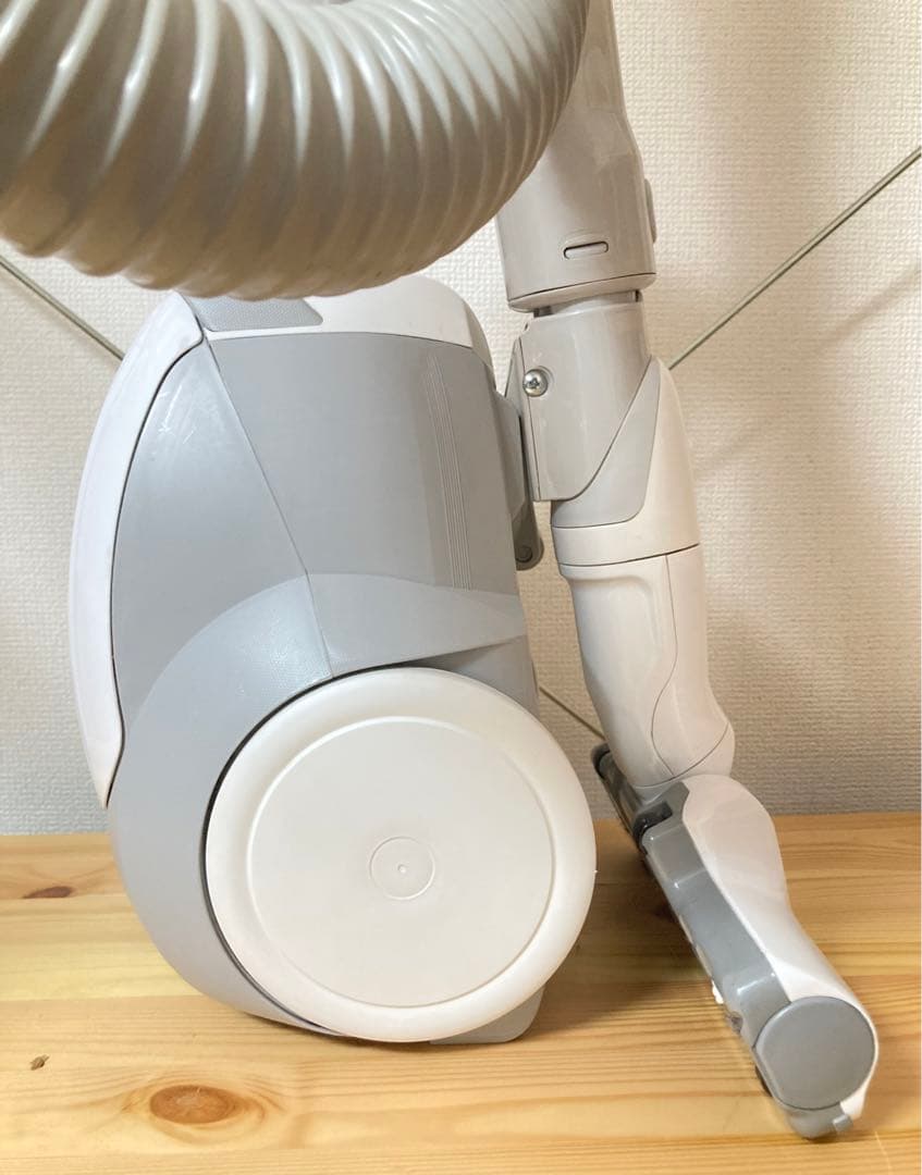 ☆良品 Panasonic 紙パック式掃除機 MC-PBKN6A キャニスター式