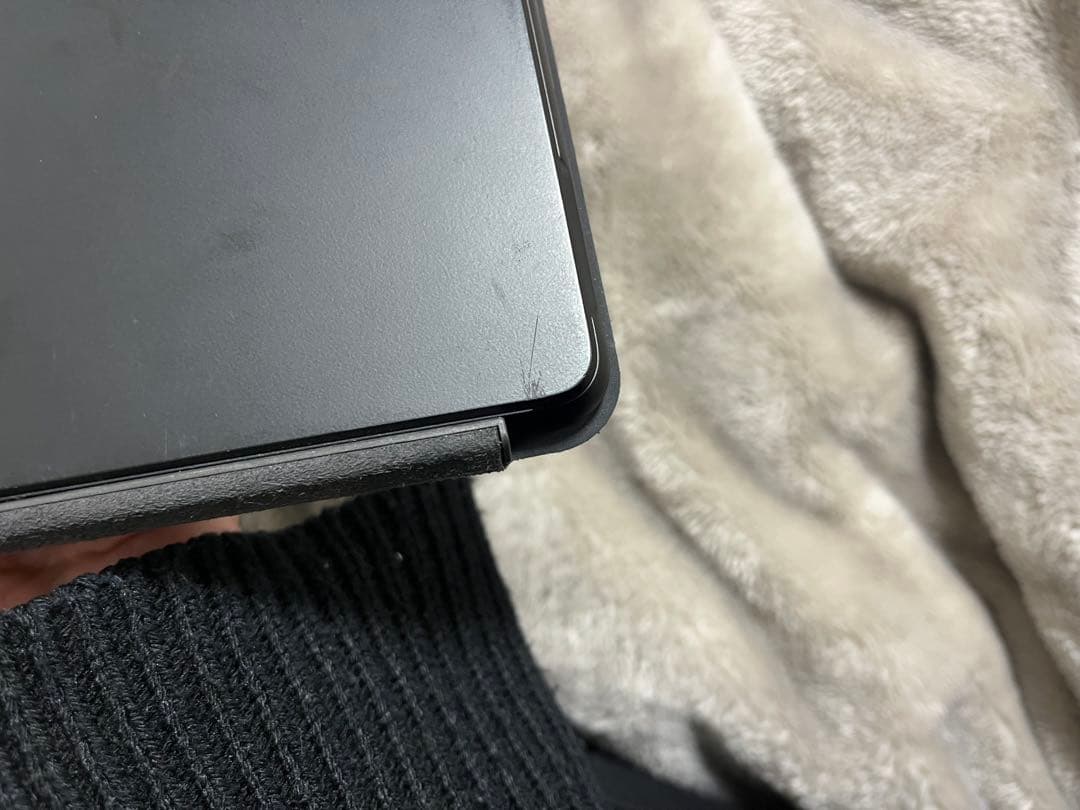 【金額交渉可能】Surface go3 (充電器無)