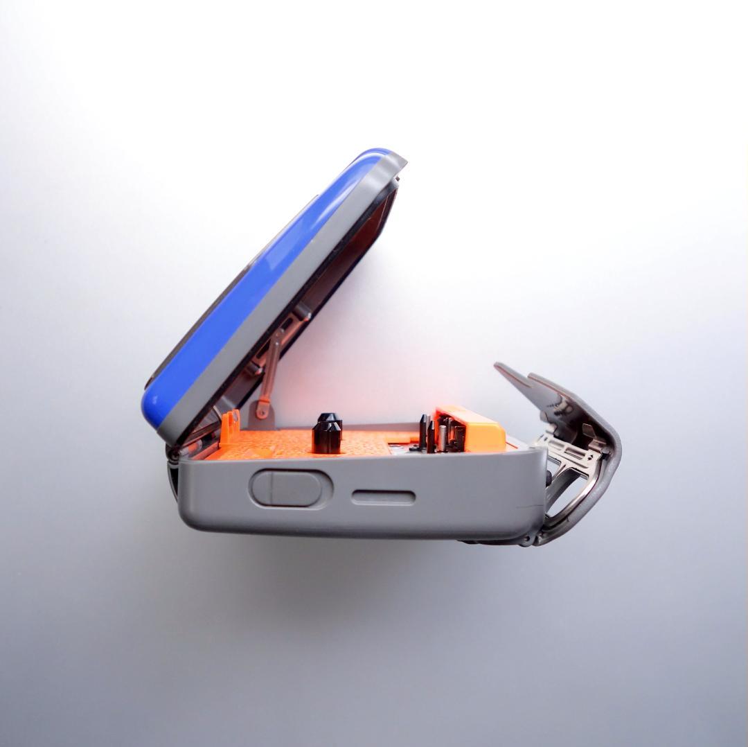 【動作整備品】希少 WM-FS399 ソニー スポーツ ウォークマン ラジオ付