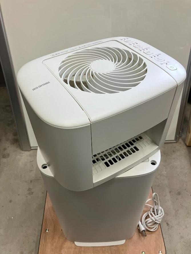 アイリスオーヤマ　KIJDC-P60-W　サーキュレーター　衣類乾燥機　2023