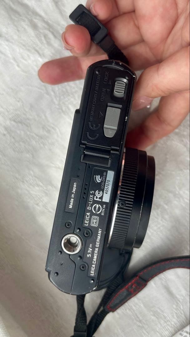 B*a様 leica D-lux5 + バッテリー3 + チャージャー + LV