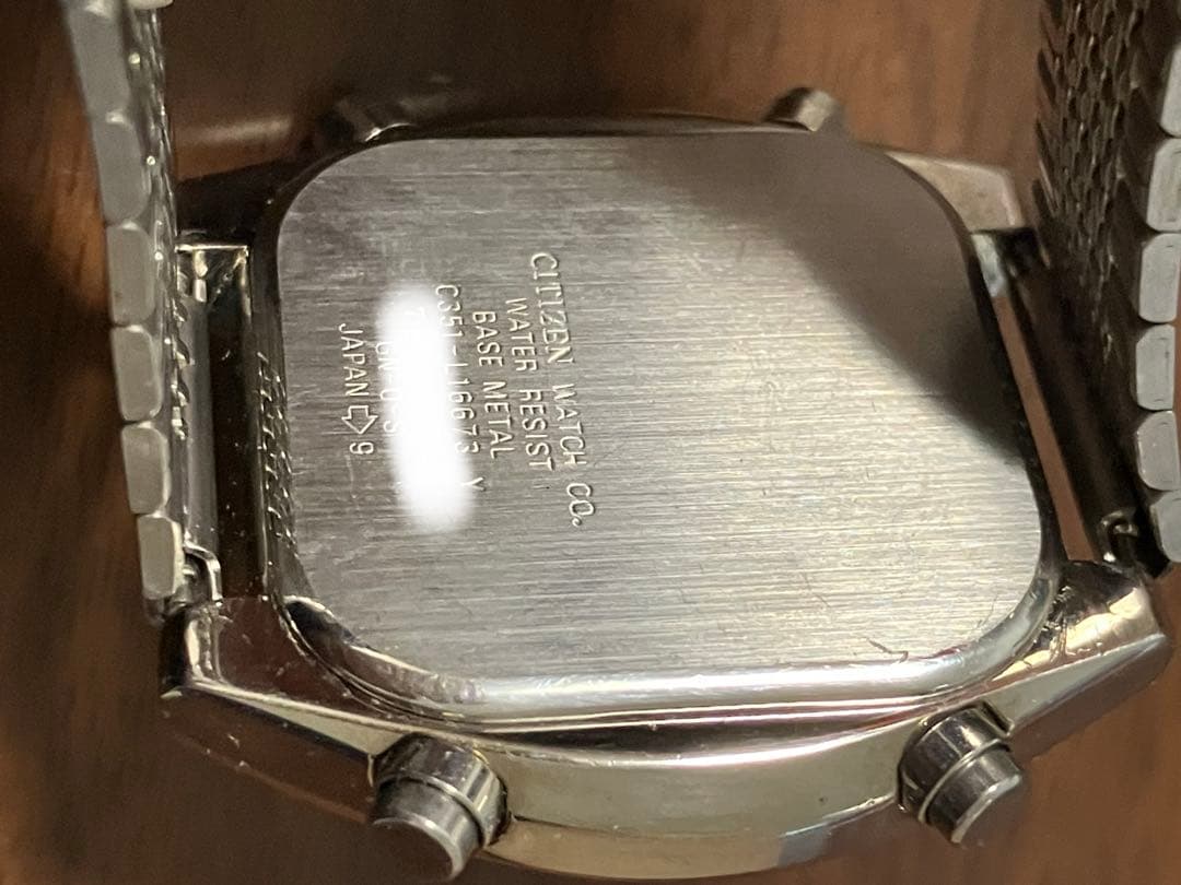 citizen independent アナデジ　稼働品