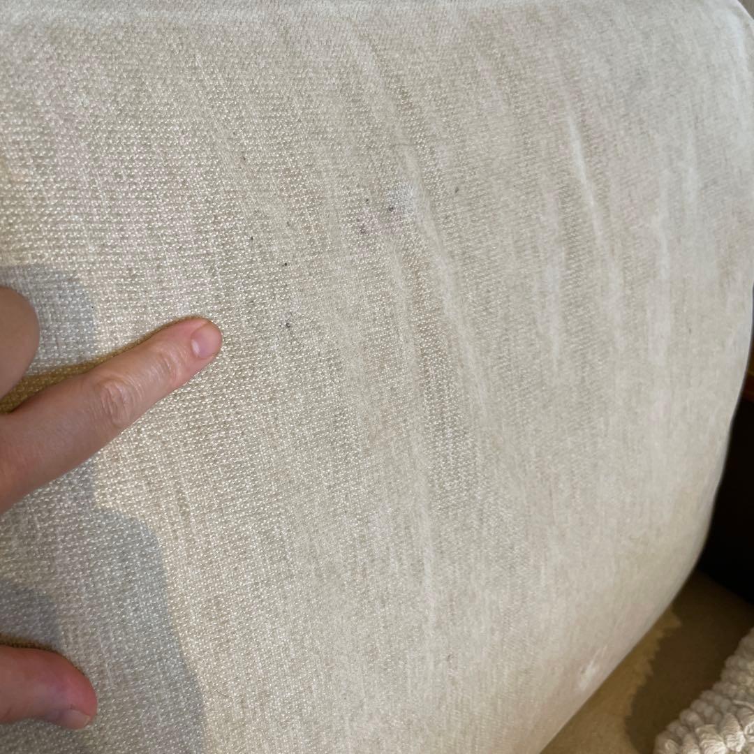 リビングでもダイニングでも使えるソファテーブルベンチ4点