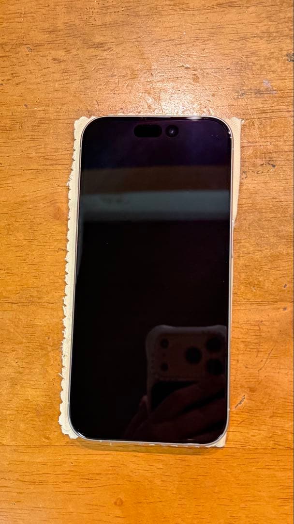 超美品iPhone 15 Pro 512gb本体