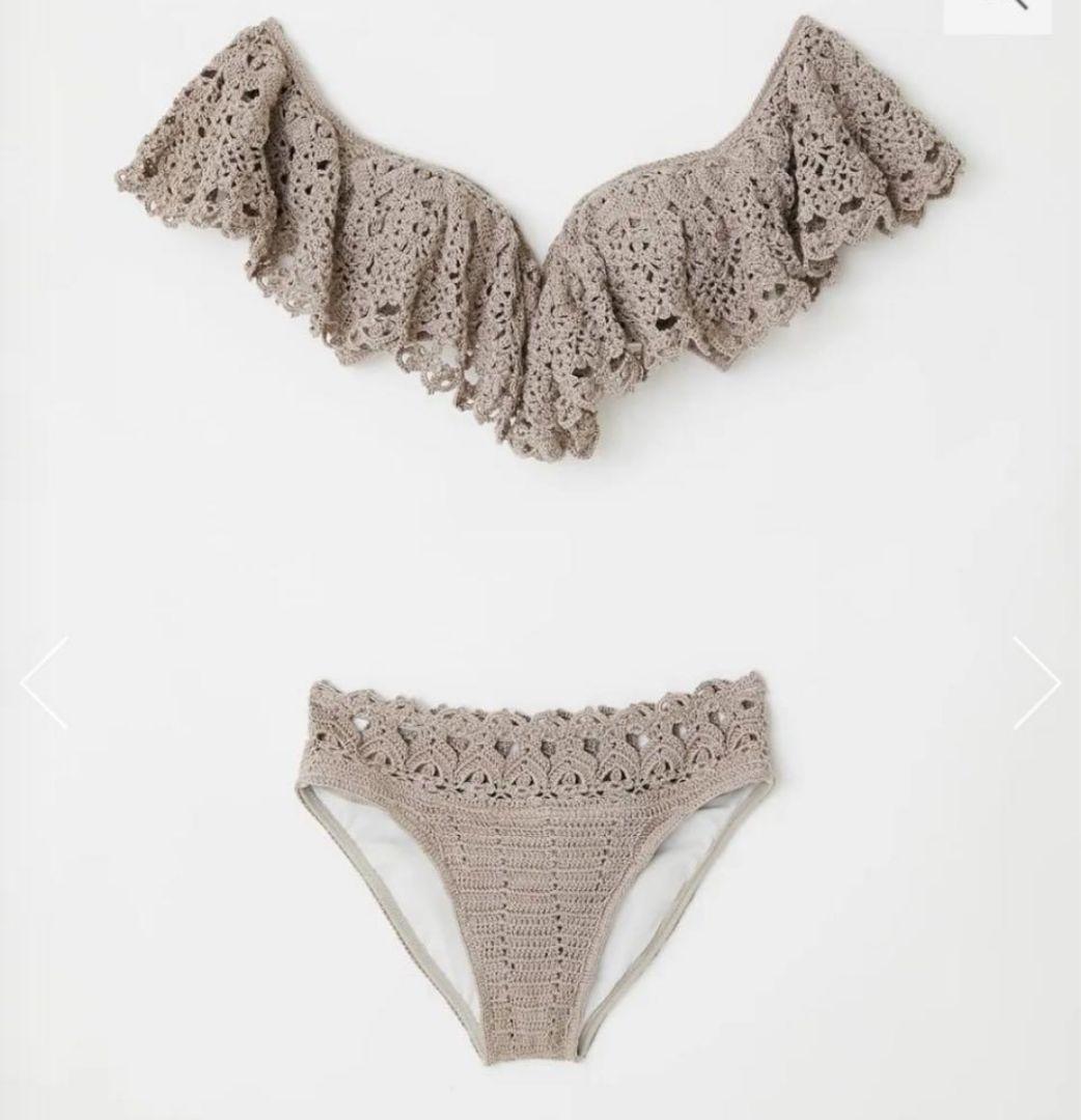 リエンダ　レース編みフリル付きセパレート水着