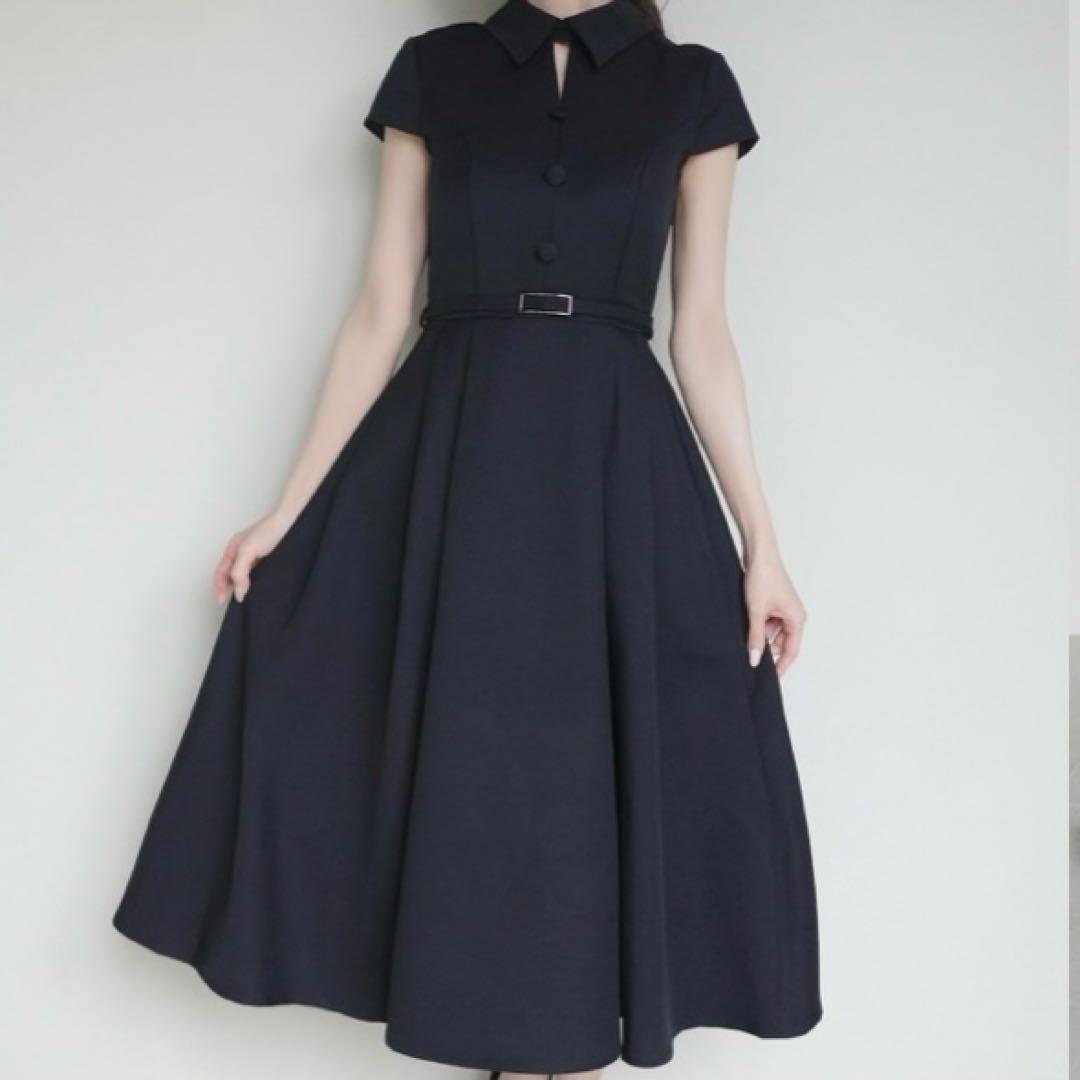 【もんちっち様】dinoble クラシカルフレアドレス　BLACK ブラック