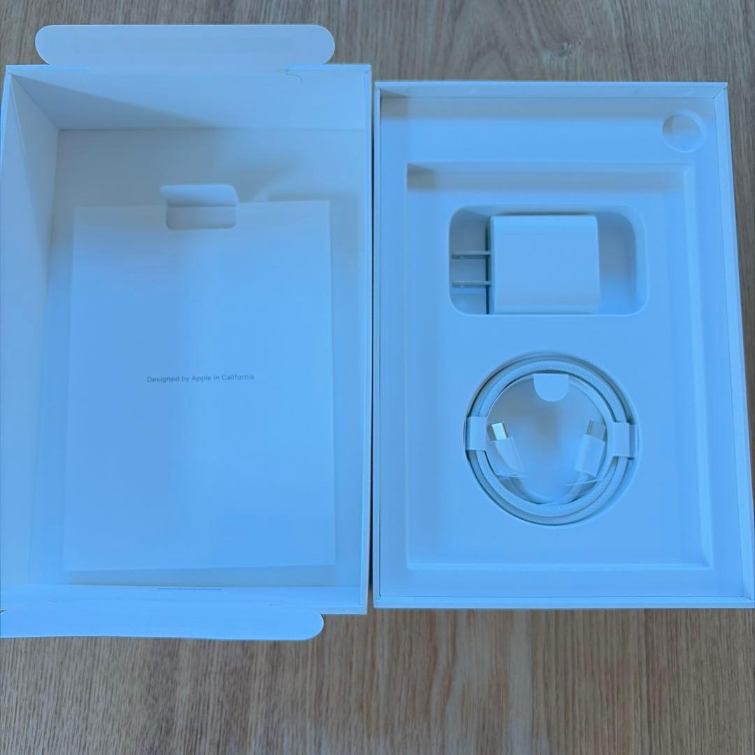 Apple iPad mini 第7世代　おまけ付き