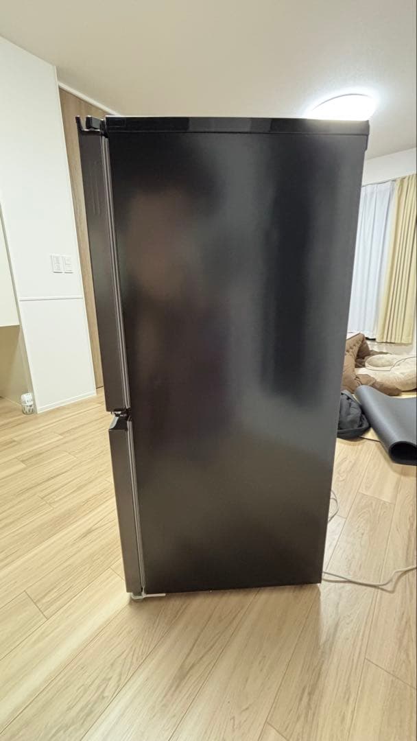【美品】シャープ 冷蔵庫 152L黒(マットダークグレー)