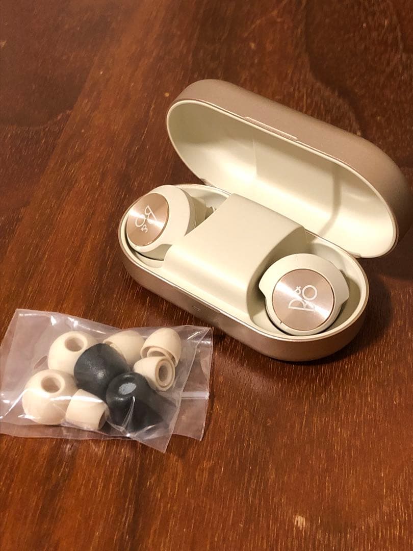 【訳あり】Bang & Olufusen / Beoplay EQ Sand