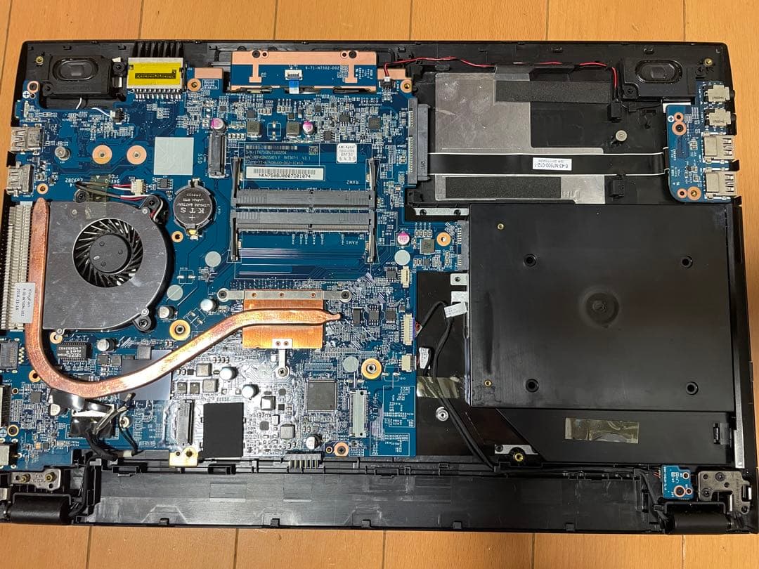 ノートパソコン 3台まとめ売り（ジャンク品） です。