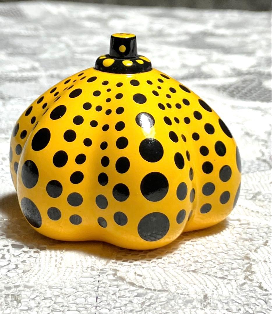 草間彌生　かぼちゃ　パンプキン　ぺーパーウェイト　オブジェ