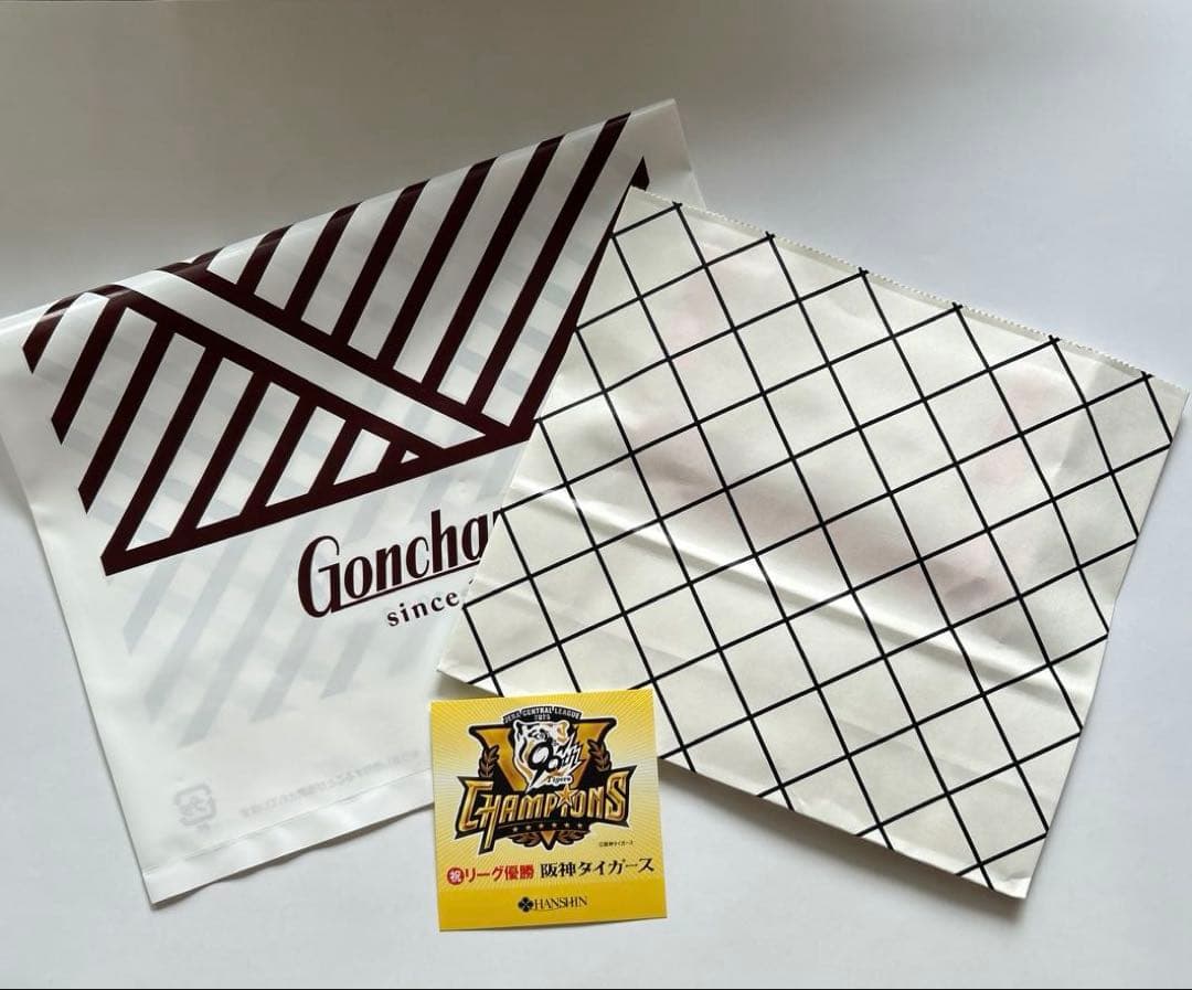 【新品・未開封】 阪神タイガース　優勝記念　洋菓子セット　ステッカー 付
