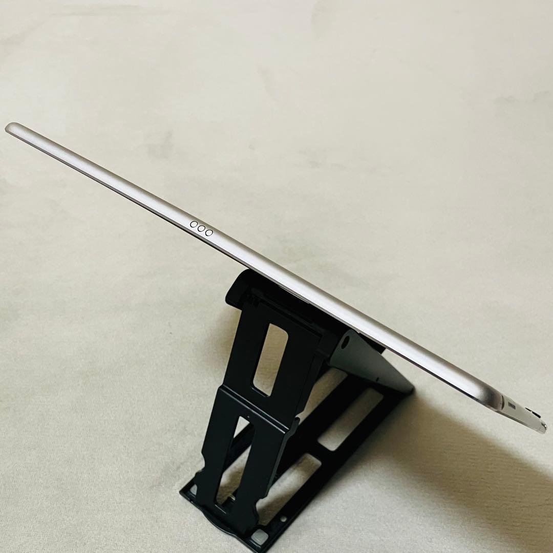 g*i様 iPad Pro 10.5インチ Cellular 256GB スペー