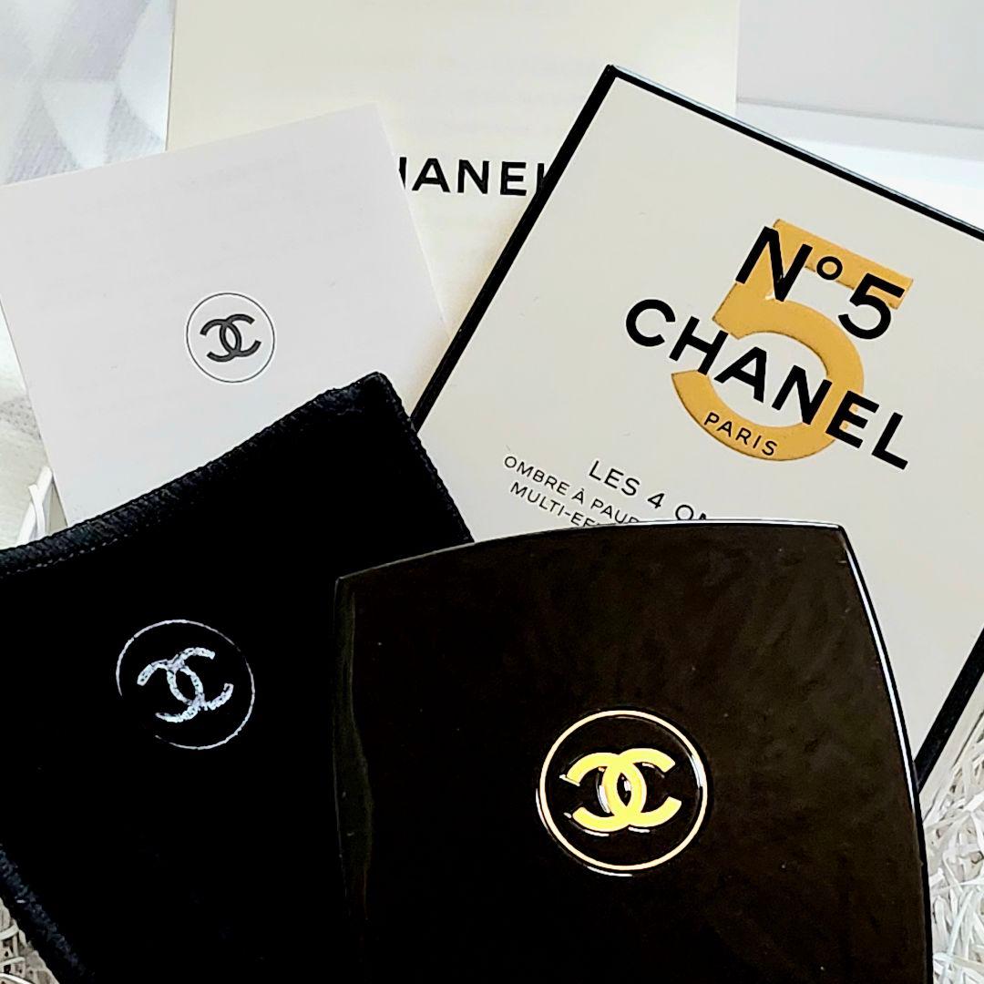 限定版　CHANEL LES 4 OMBRES N°5 　新品未使用品