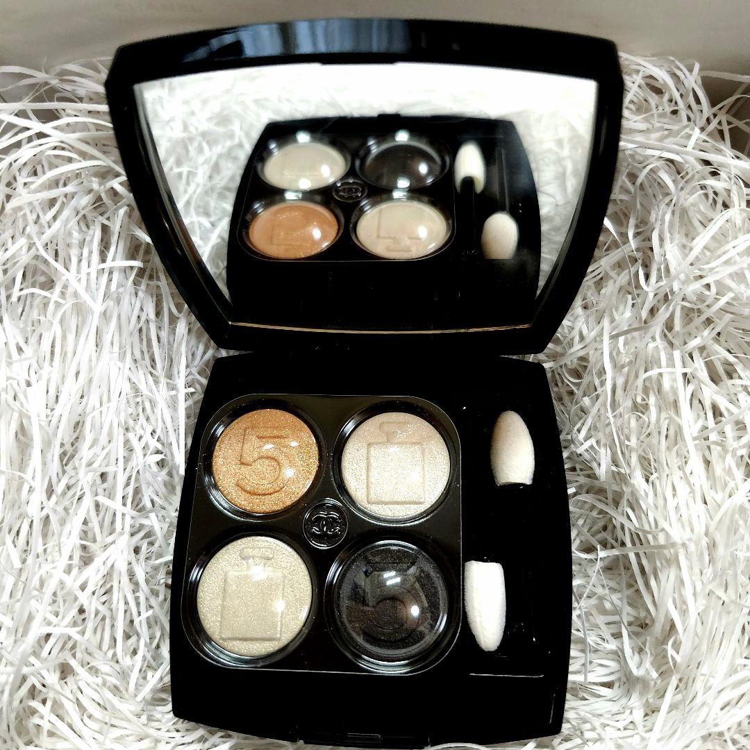 限定版　CHANEL LES 4 OMBRES N°5 　新品未使用品