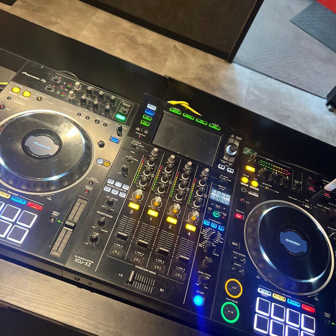 Pioneer DJコントローラー　XDJ-XZ