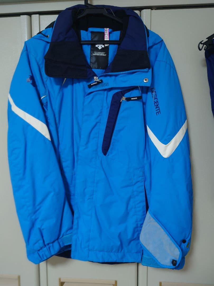 CEREBRITE スキーウェア 水色ジャケットとパンツセット（おまけ付き）