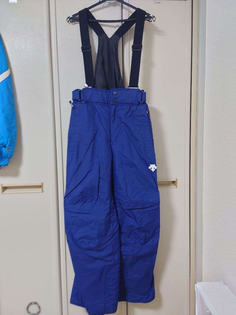 CEREBRITE スキーウェア 水色ジャケットとパンツセット（おまけ付き）