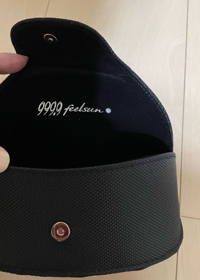 【新品未使用・廃盤モデル】フォーナインズ F-02NP カラー506