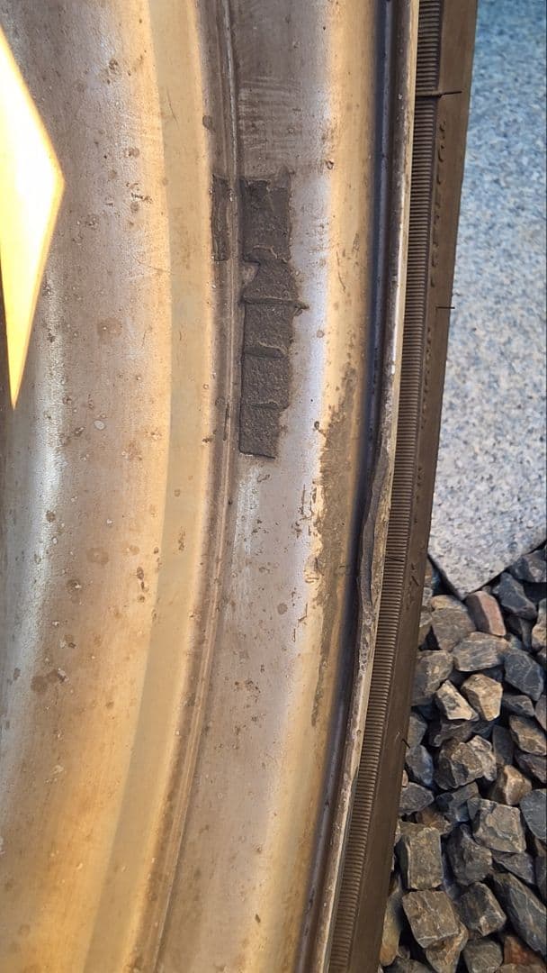 235/50R18 スタッドレス