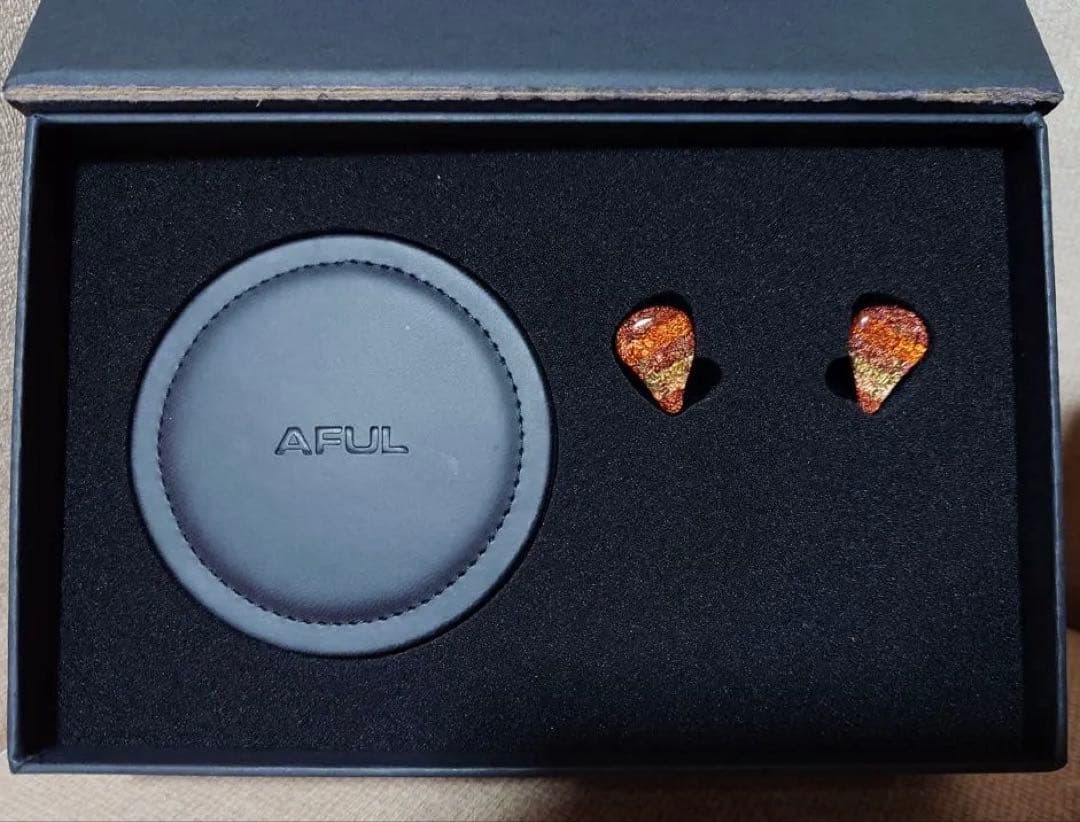 performer8 AFUL 4.4mm 有線イヤホン