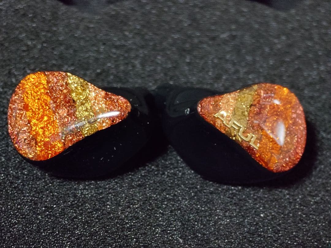 performer8 AFUL 4.4mm 有線イヤホン