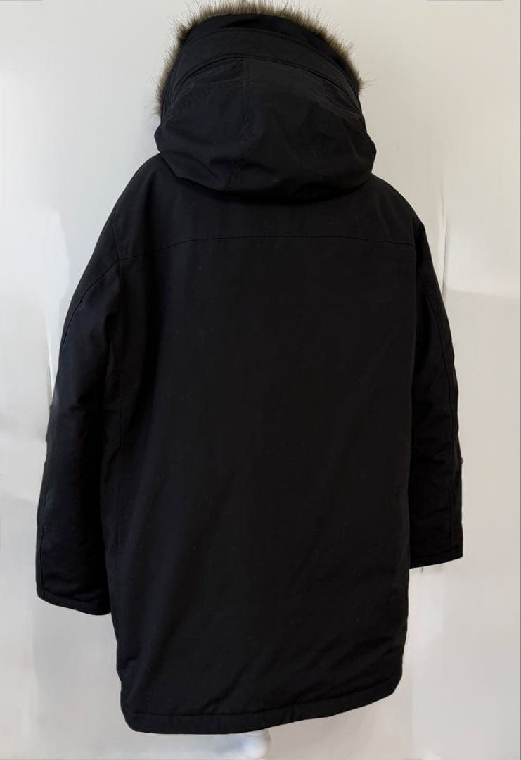 ユニクロ　UNIQLO 新品未使用　大きい　黒 ダウンジャケット　ダウンコート